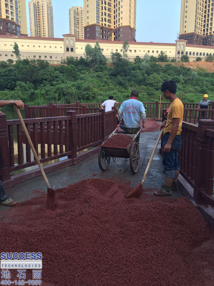 廣州地石麗惠州雙壁灣環(huán)湖綠道透水地坪項目